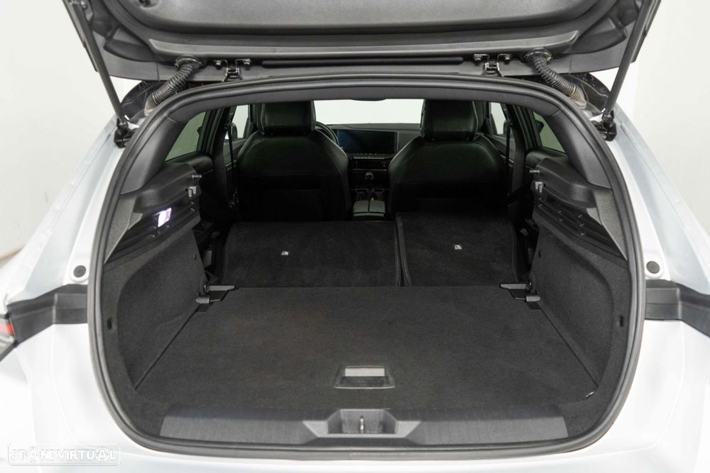Opel Astra 1.2 T GS Line - 16