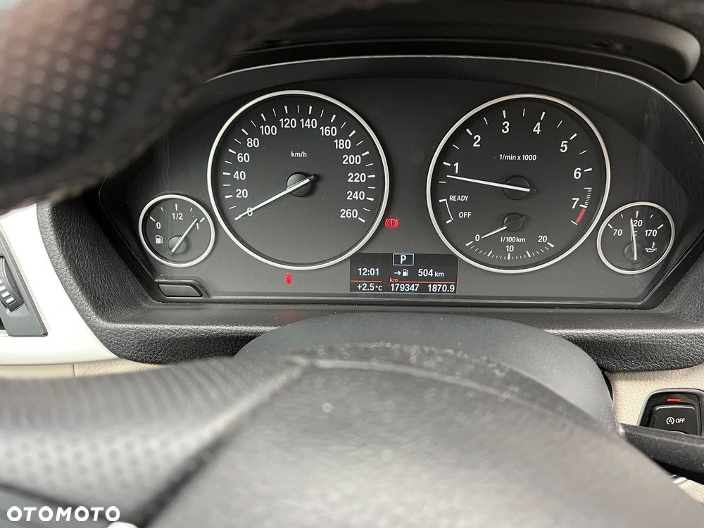 BMW 3GT 320i Advantage - 11