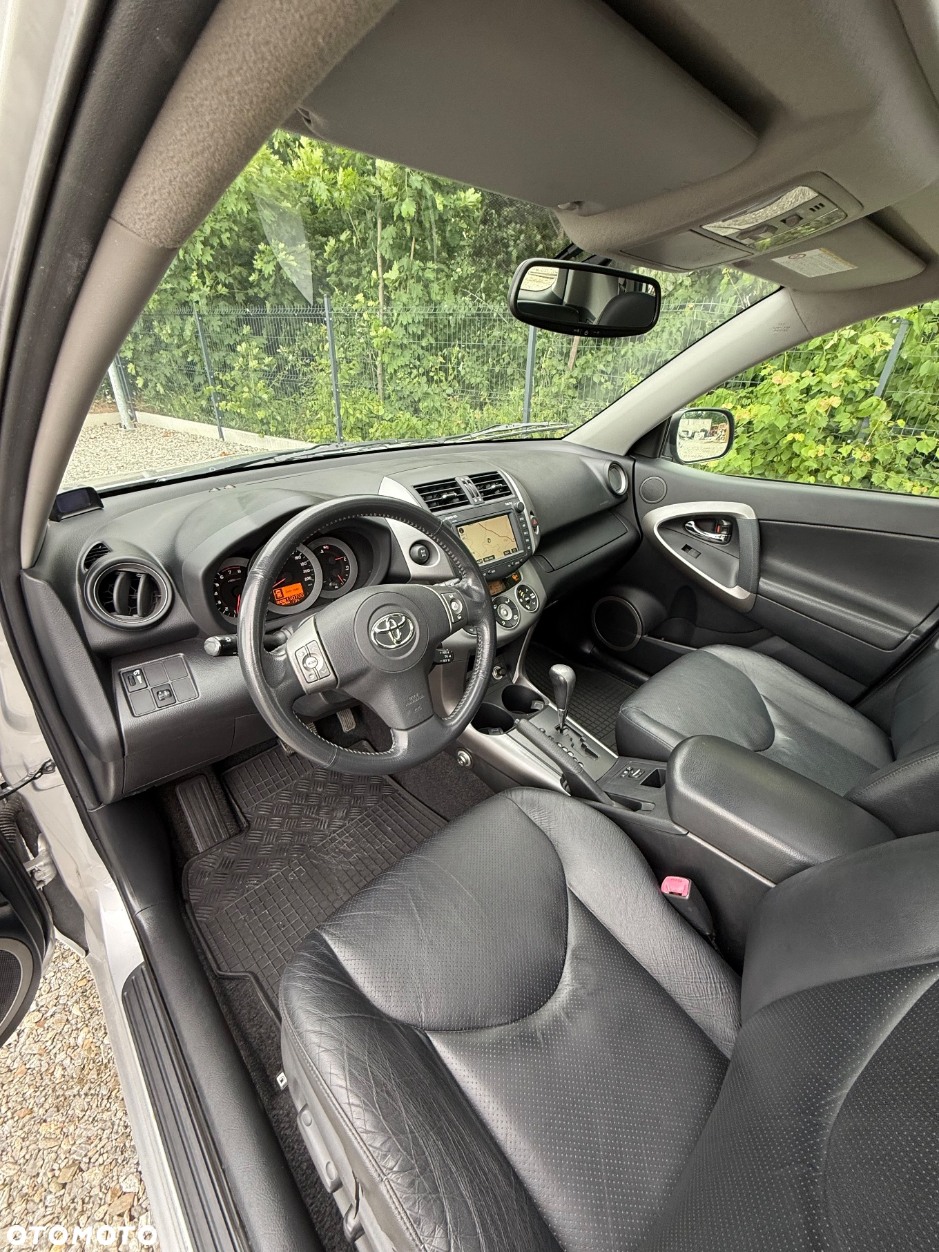 Toyota RAV4 2.0 4x4 Automatik Executive - 9