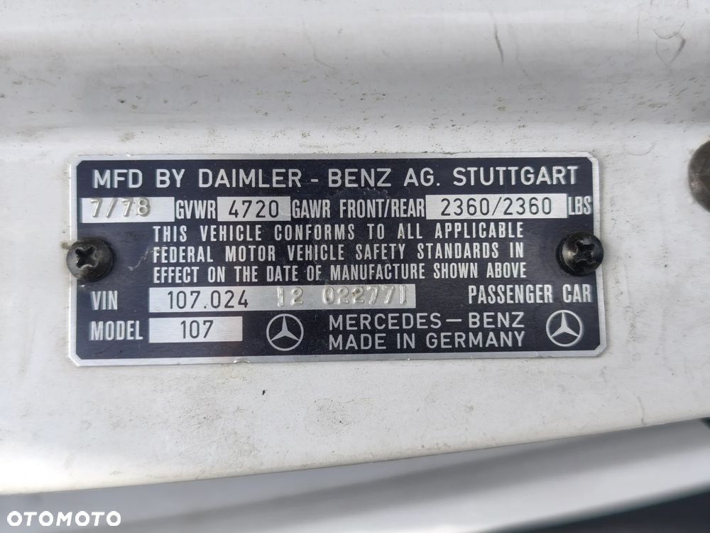 Mercedes-Benz SLC - 20