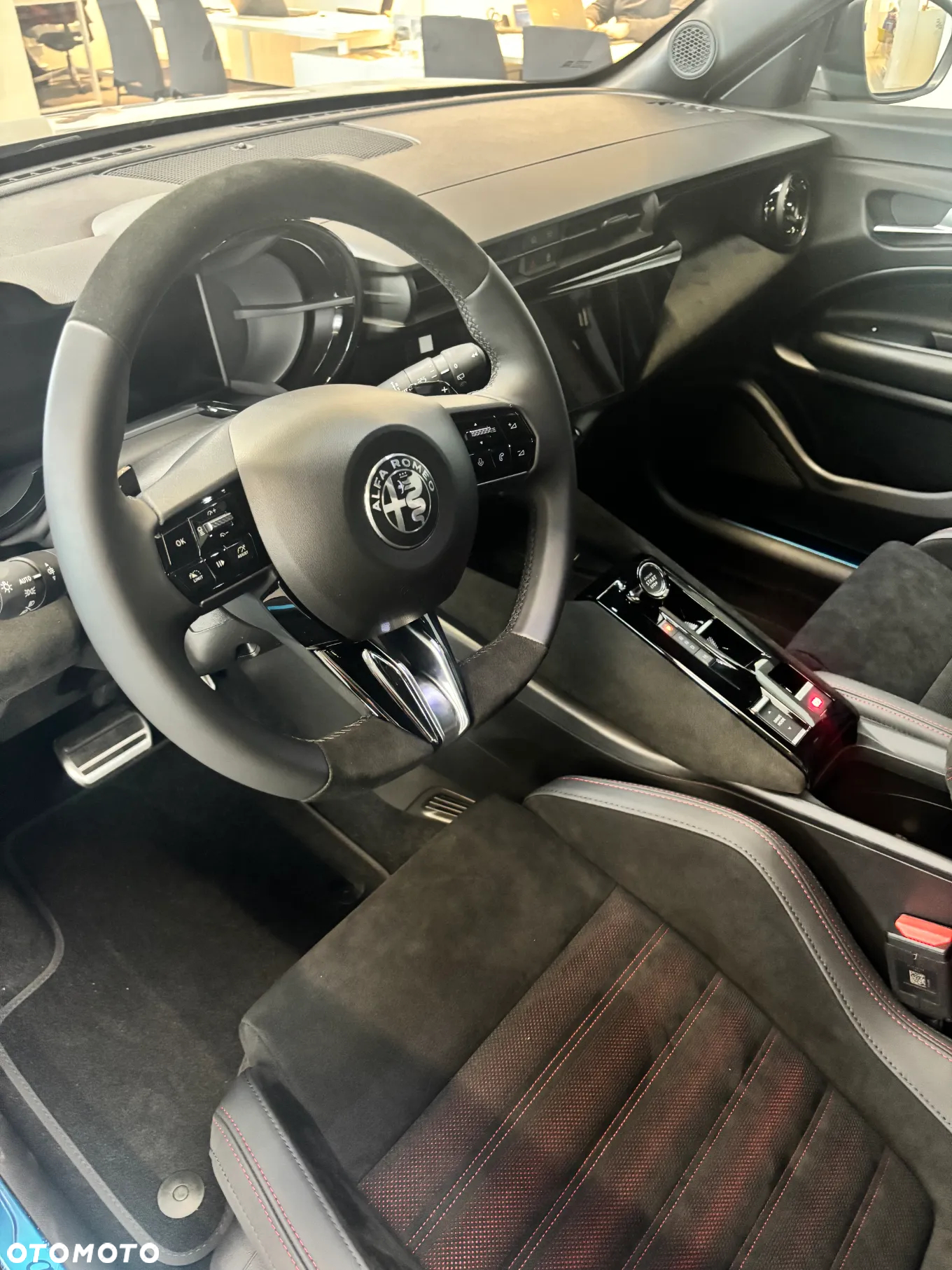 Alfa Romeo Junior 1.2 mHEV Ibrida Speciale DCT - 3