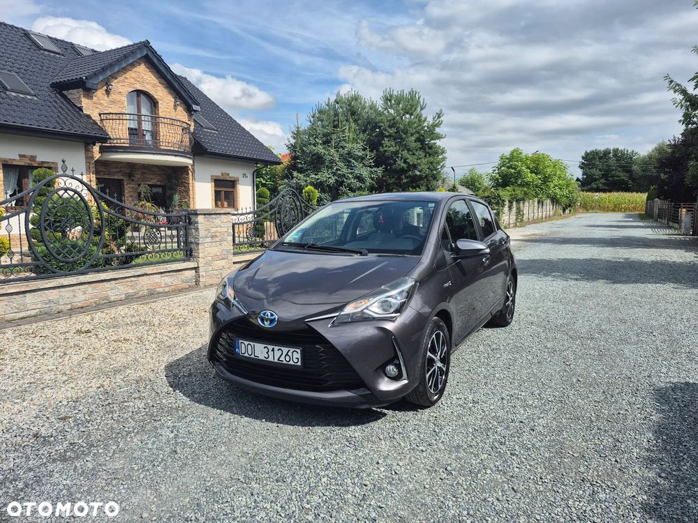 Toyota Yaris 1.5 VVT-i Y20 Team Deutschland - 2