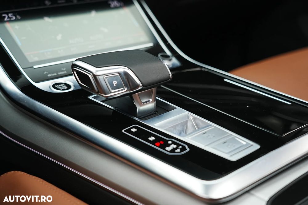 Audi Q7 55 TFSI e quattro tiptronic - 37