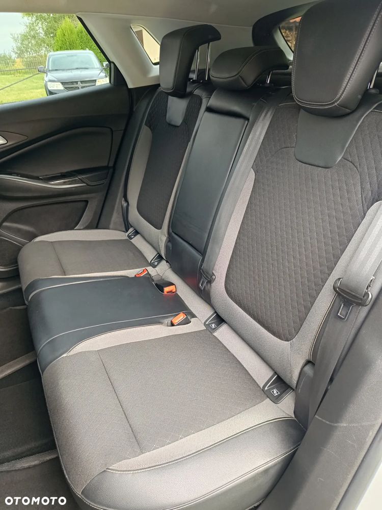 Opel Grandland X 1.6 D Start/Stop Automatik Dynamic - 17