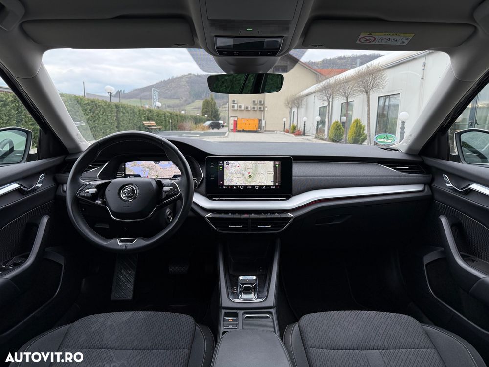 Skoda Octavia 2.0 TDI DSG First Edition - 7