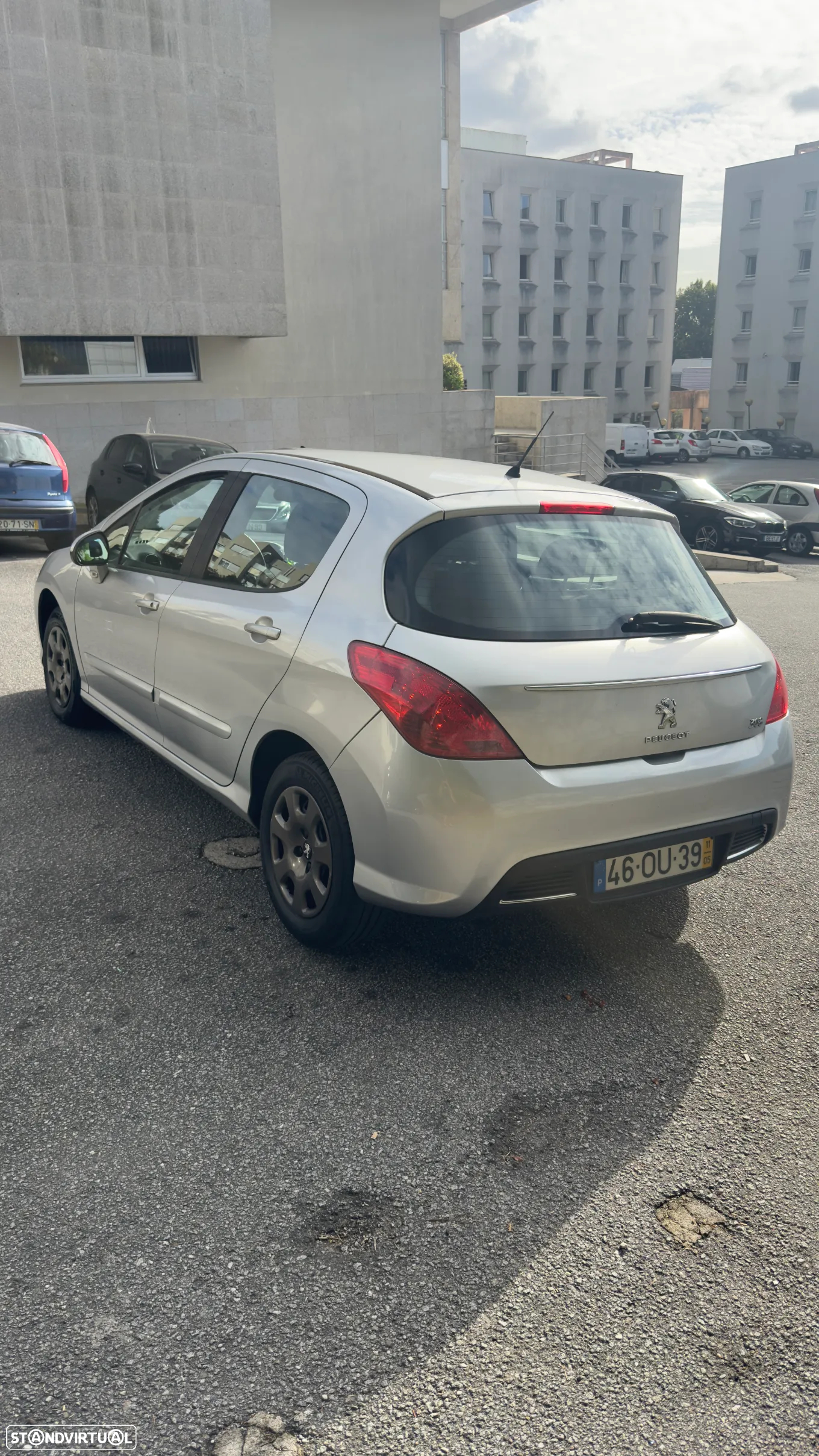 Peugeot 308 1.6 HDi Executive - 6