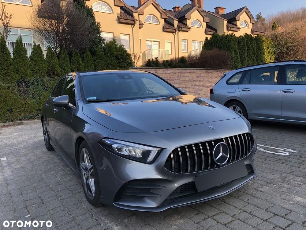Mercedes-Benz Klasa A 180 d 7G-DCT AMG Line - 2