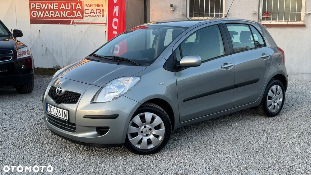 Toyota Yaris 1.3 Sol - 18