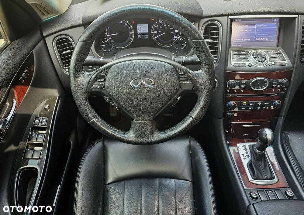 Infiniti QX50 3.7 GT - 10