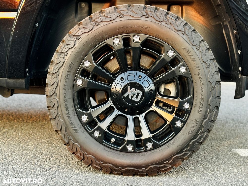 Dodge RAM - 26