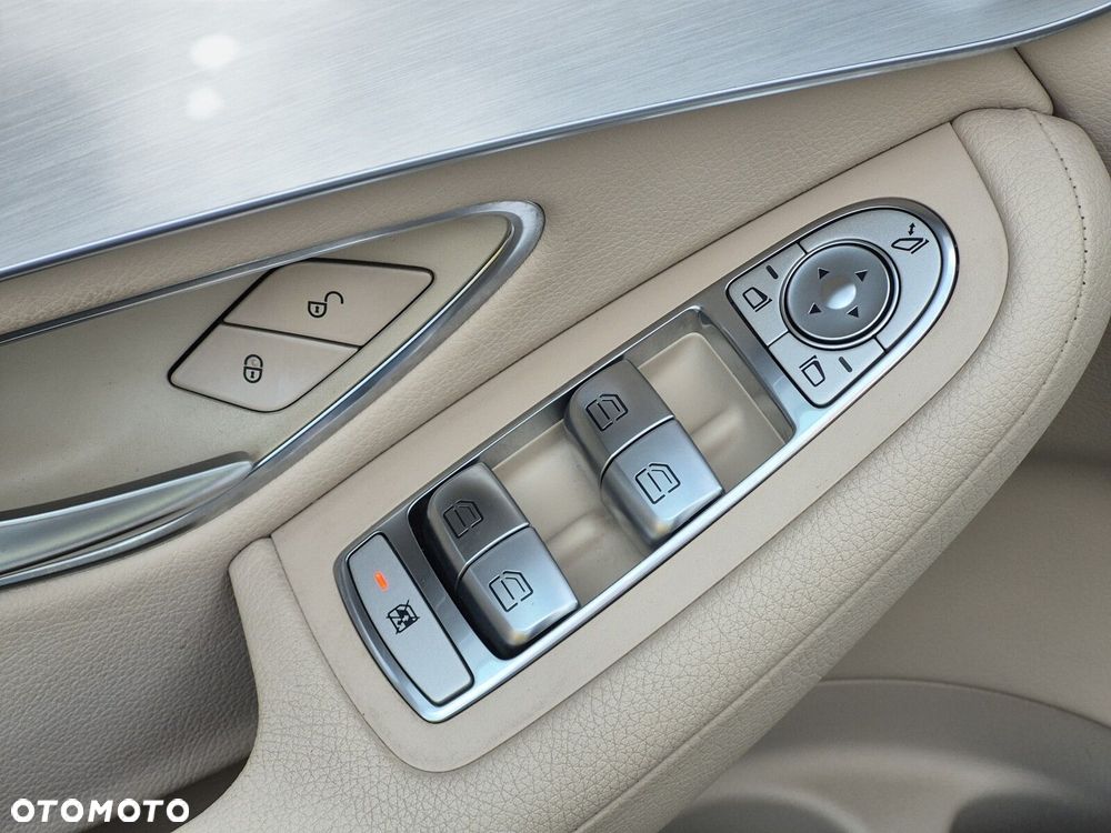 Mercedes-Benz GLC 220 d 4-Matic - 10