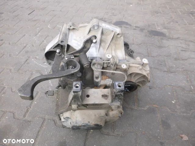 MANUALNA SKRZYNIA BIEGÓW SKODA FABIA I 1.4 16V GDL - 32