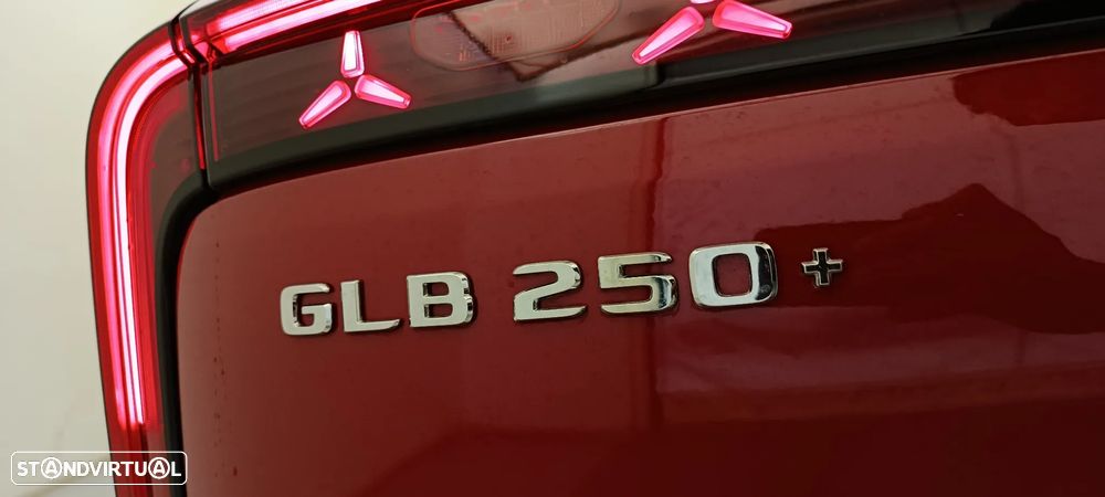 Mercedes-Benz GLB 250+ EQ - 31