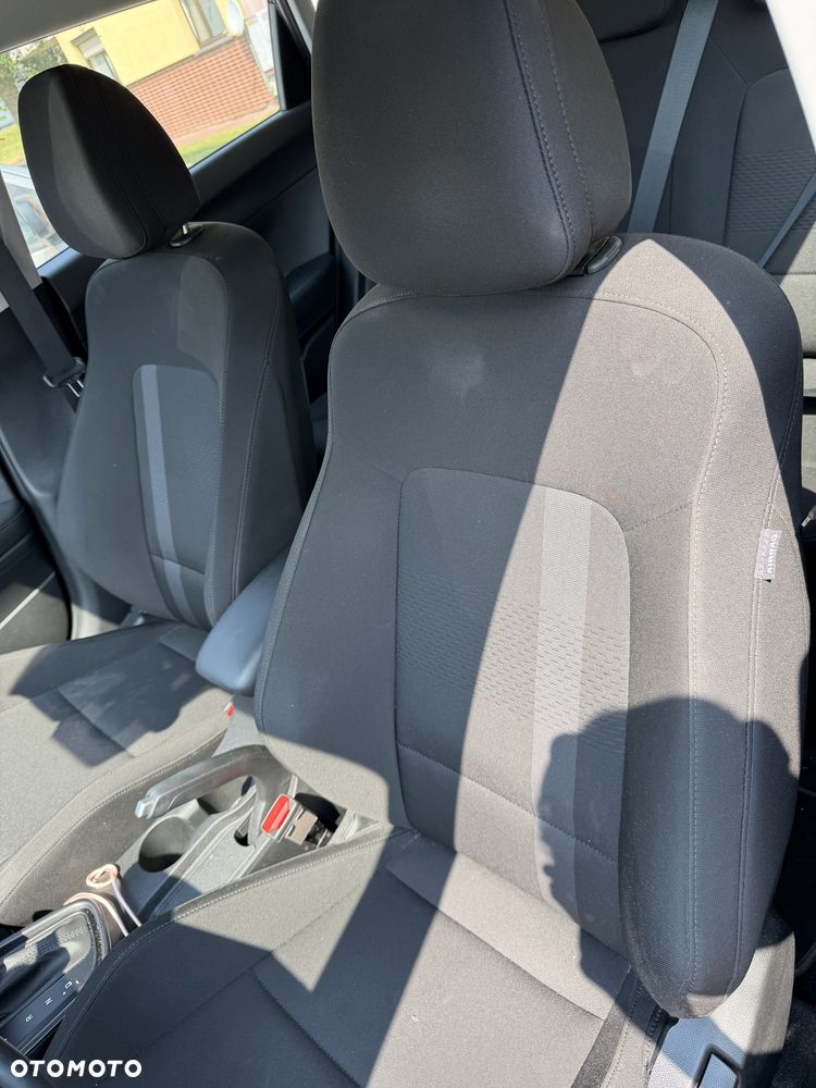 Hyundai i20 1.0 T-GDi Smart DCT - 12