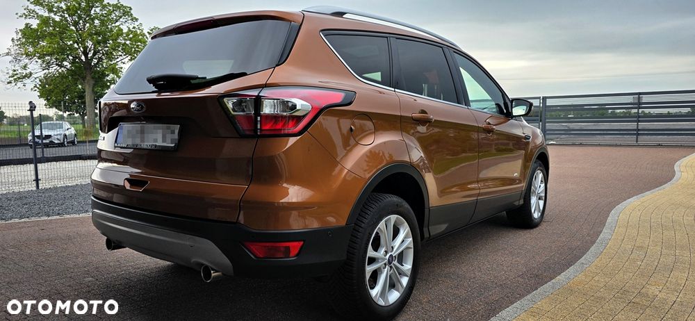 Ford Kuga 2.0 TDCi 4WD Titanium Plus - 3