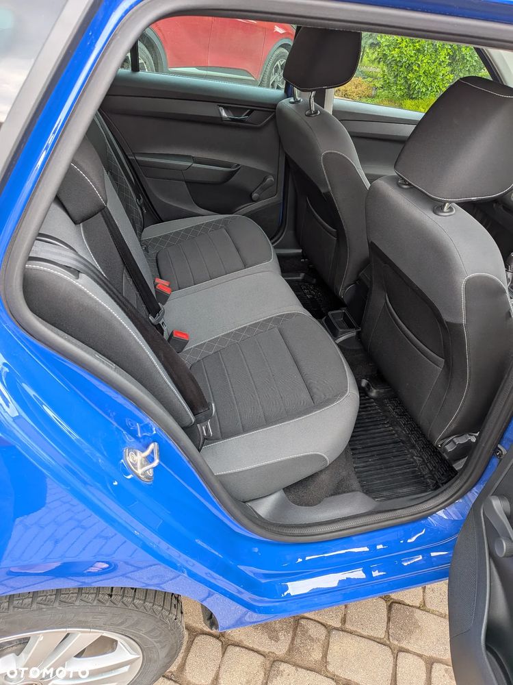 Skoda Fabia 1.0 TSI Ambition - 5