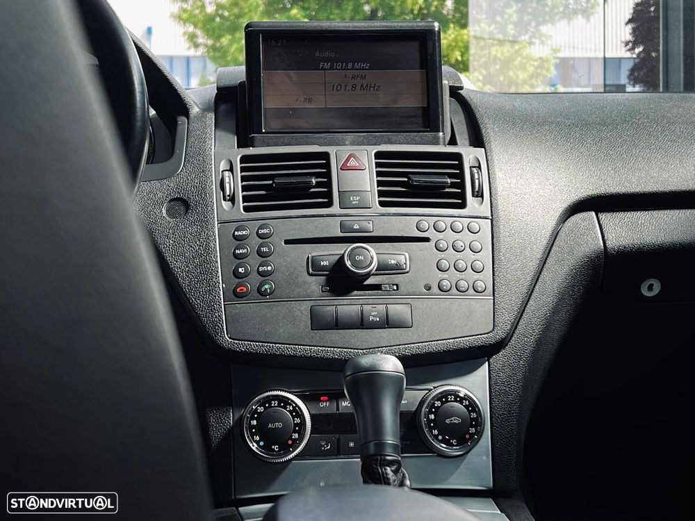 Mercedes-Benz C 350 CDi Avantgarde Aut. - 23