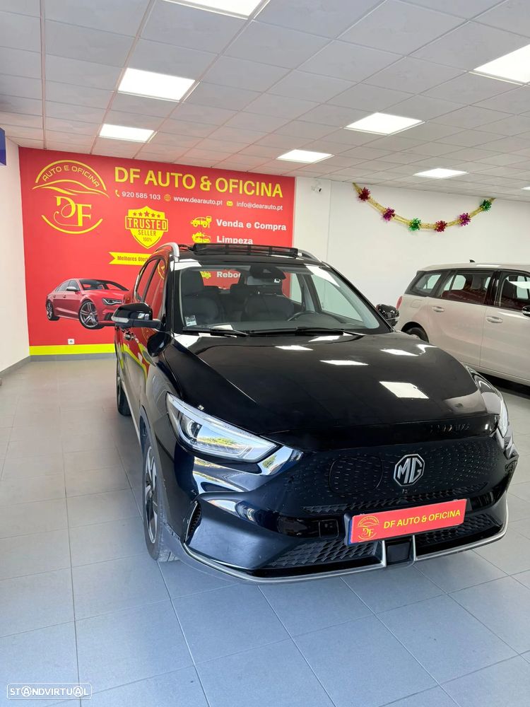 MG ZS EV 72.6 kWh Luxury - 2