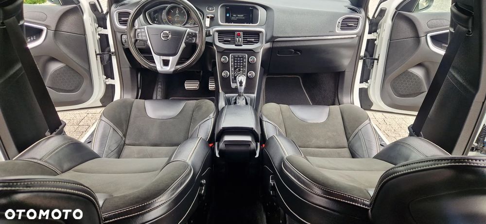 Volvo V40 - 31