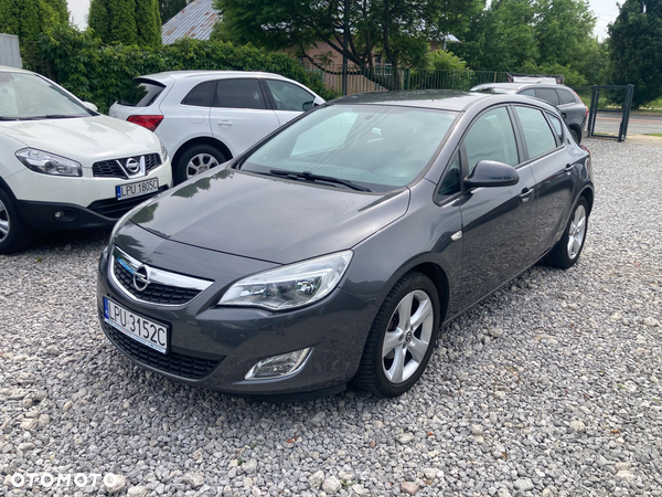 Opel Astra 1.6 Active