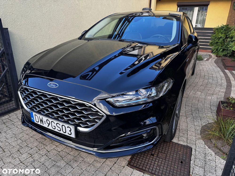Ford Mondeo 2.0 Hybrid Vignale - 1