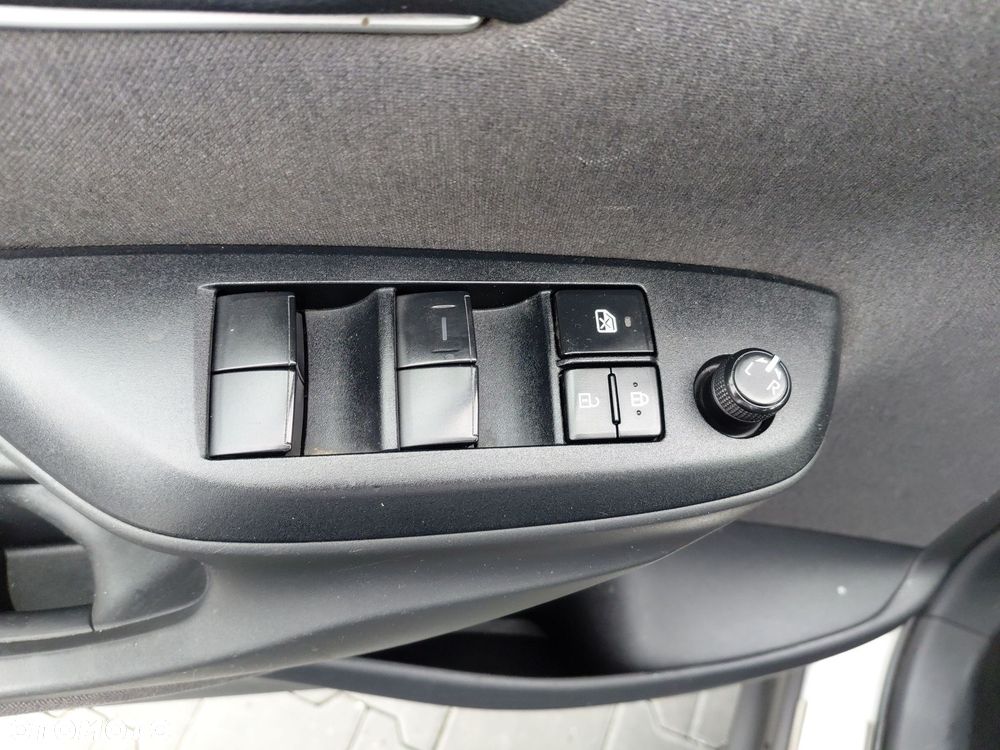 Toyota Yaris Cross Hybrid 1.5 Comfort - 20