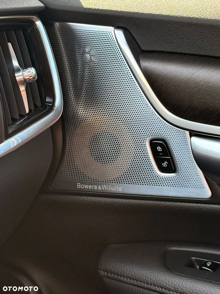 Volvo V90 T6 AWD Geartronic Momentum - 24