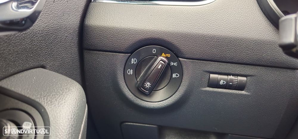 Skoda Octavia Break 1.6 TDi Ambition - 9