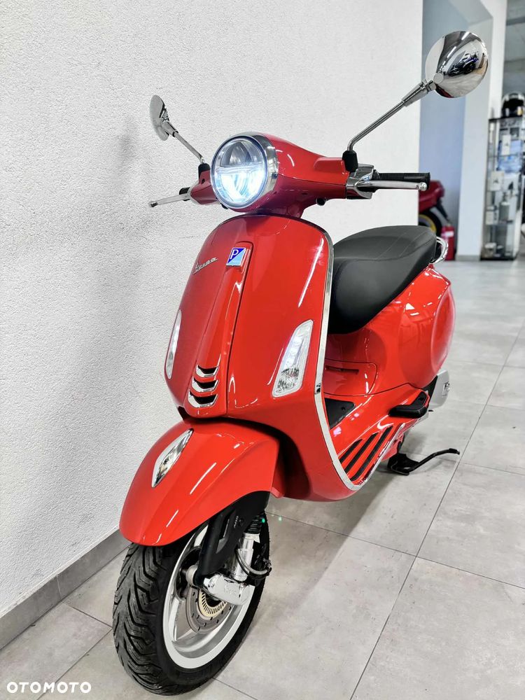 Vespa Primavera - 4