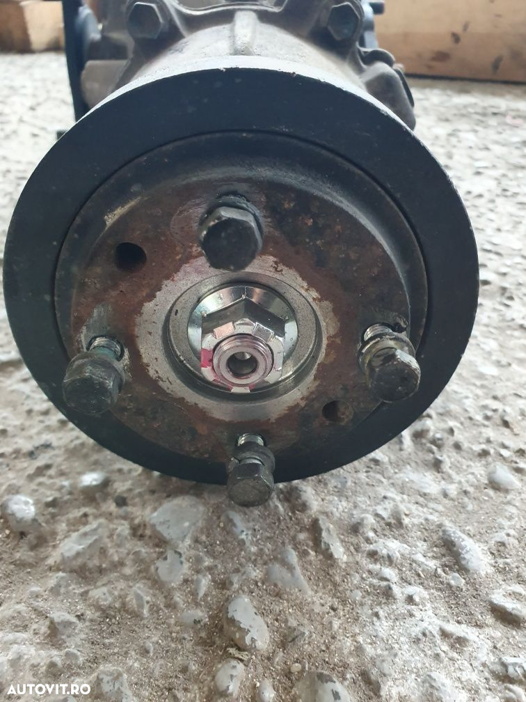 Cutie transfer  / grup spate  Suzuki Vitara all grip 4x4 , 2017 - 2