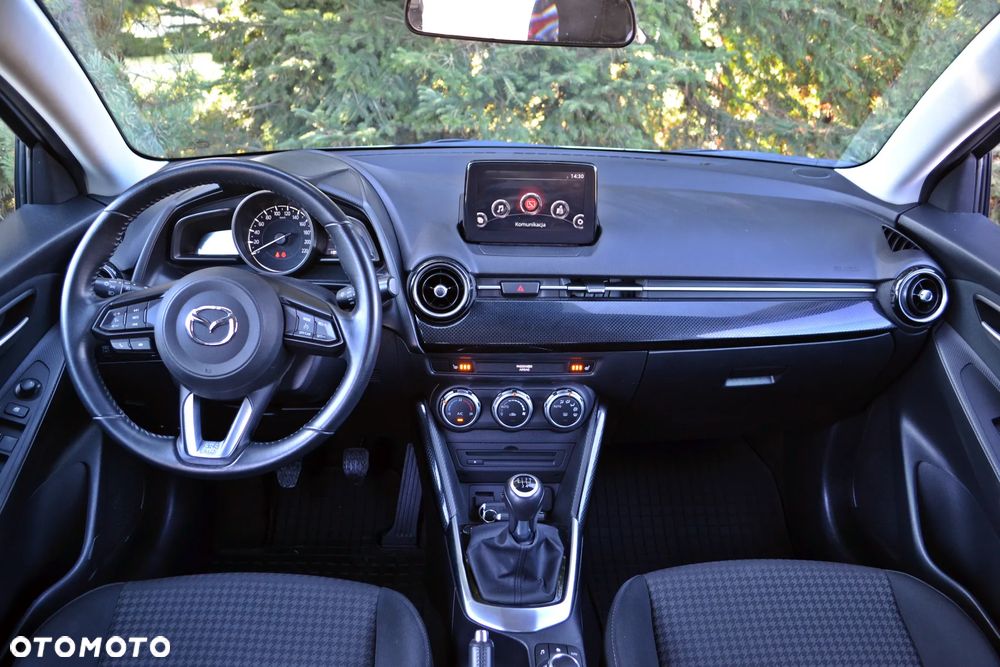 Mazda 2 - 18