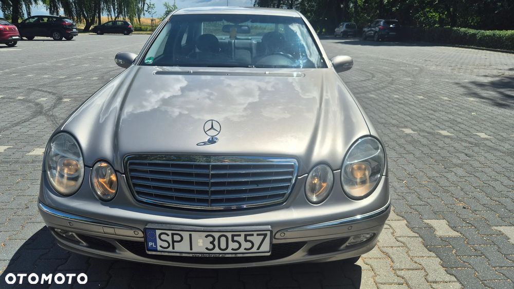 Mercedes-Benz Klasa E 240 Avantgarde - 3
