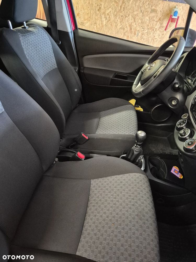 Toyota Yaris 1.33 Active - 11