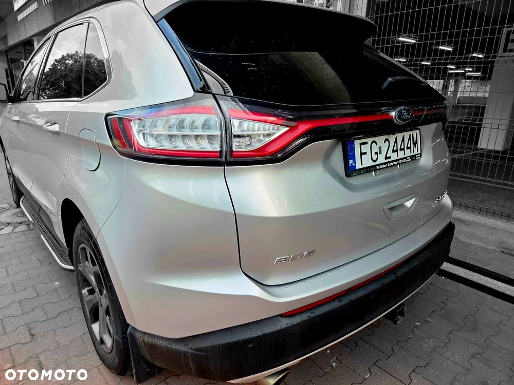 Ford Edge - 5