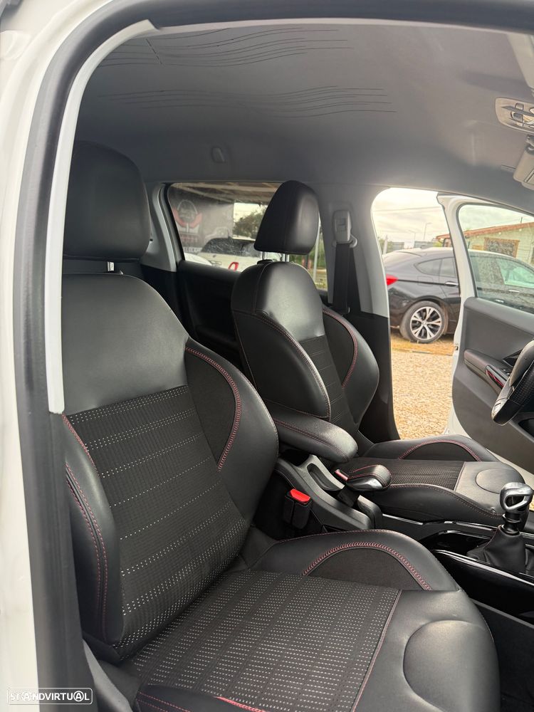 Peugeot 2008 PureTech 130 Stop&Start GT-Line Edition - 17