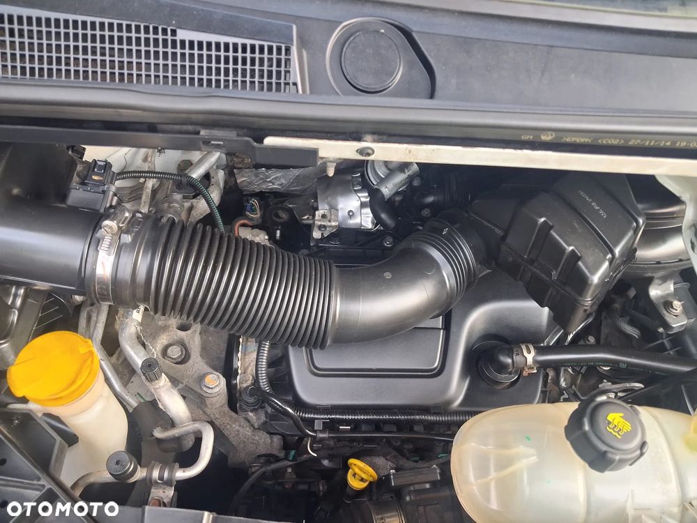 Renault Trafic - 21