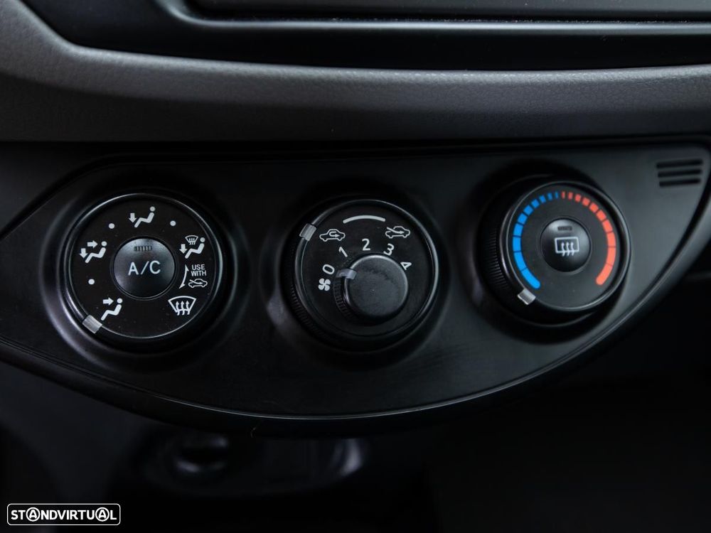Toyota Yaris bizz 1.4 D-4D c/IVA - 15