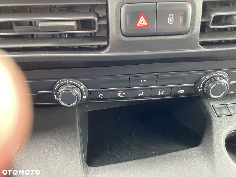 Toyota Proace City Verso 1.5 D-4D Business - 24
