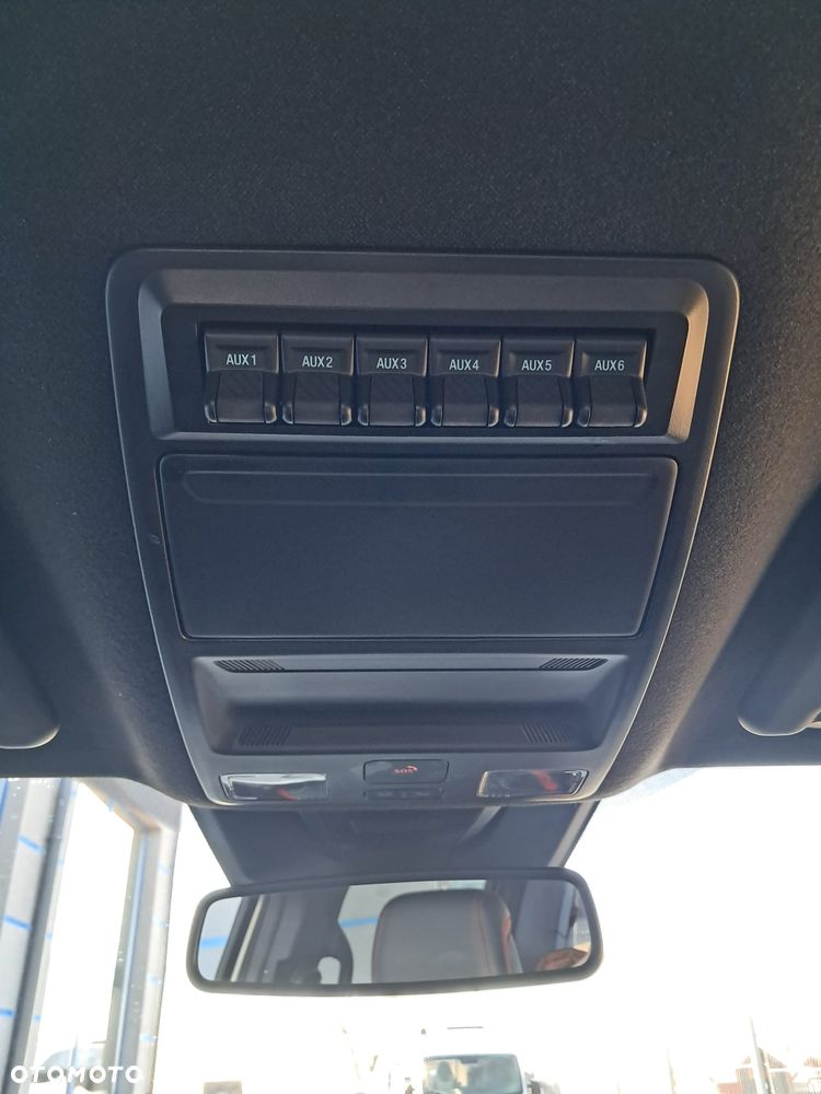 Ford Ranger Raptor - 25