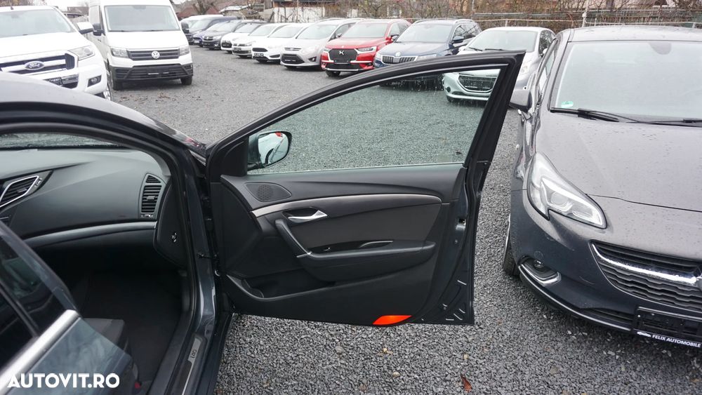 Hyundai i40 i40cw 1.7 CRDi Automatik Fifa World Cup Edition Gold - 10