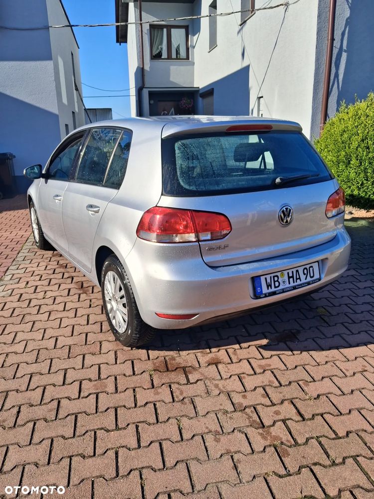 Volkswagen Golf - 5