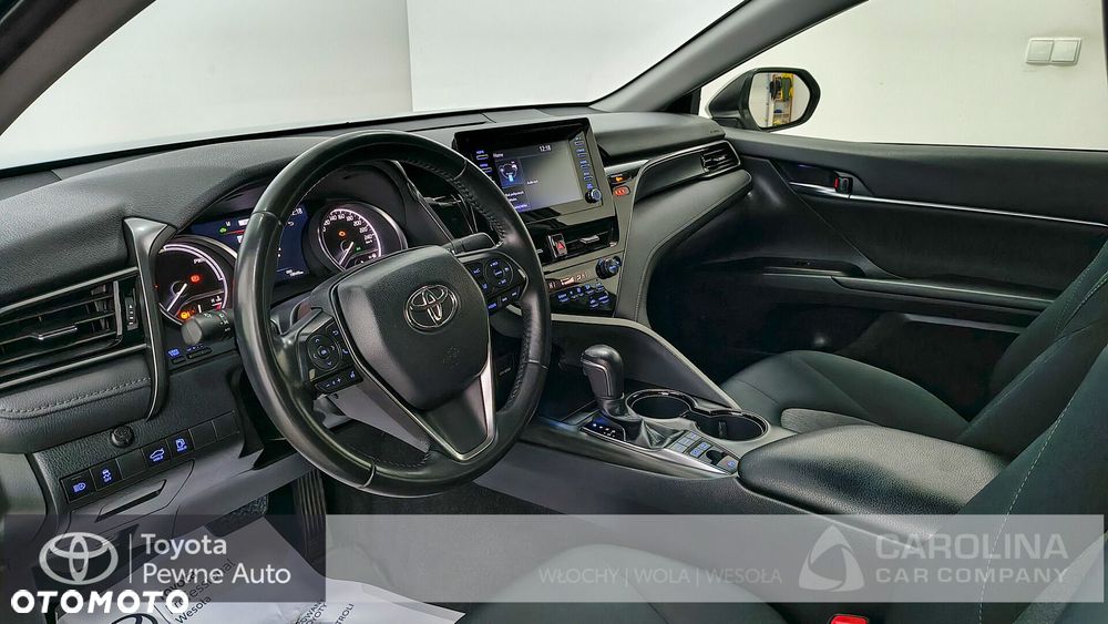 Toyota Camry 2.5 Hybrid Comfort CVT - 8