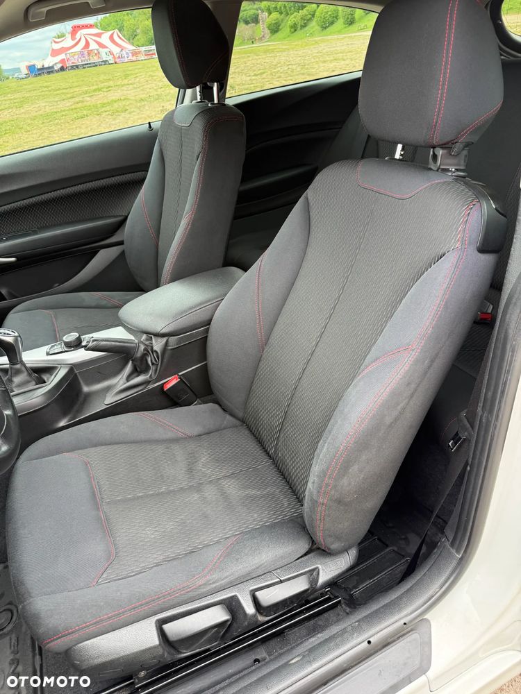 BMW Seria 1 114i - 14