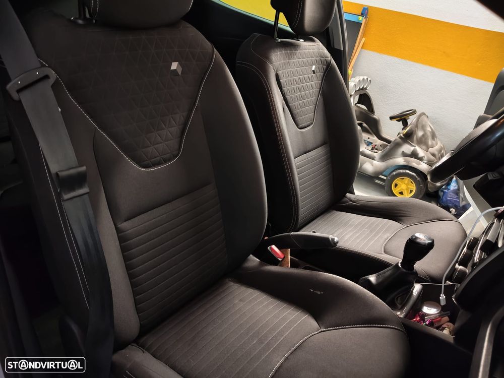 Renault Clio 0.9 TCe Limited Edition - 16