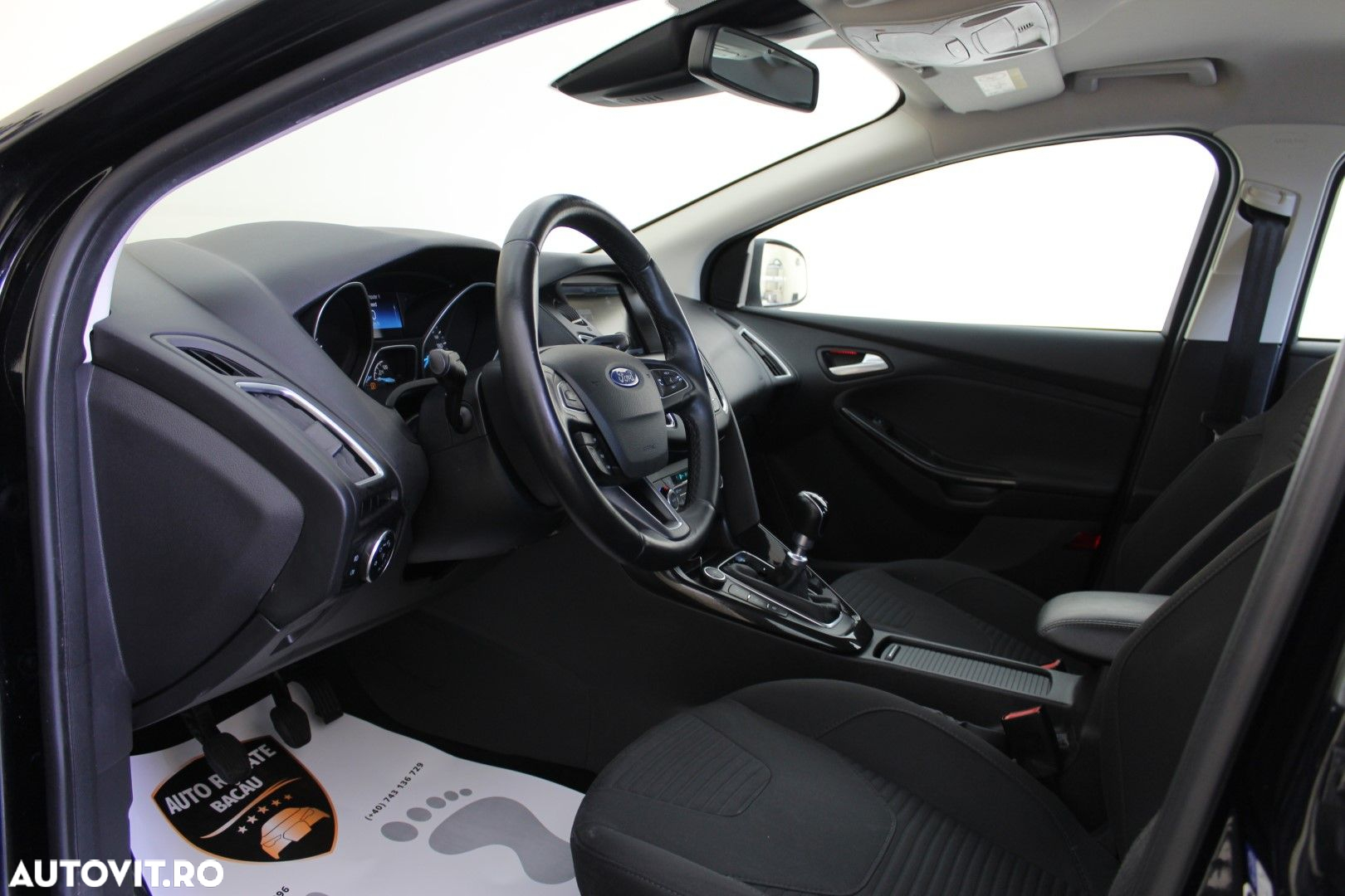 Ford Focus - 12