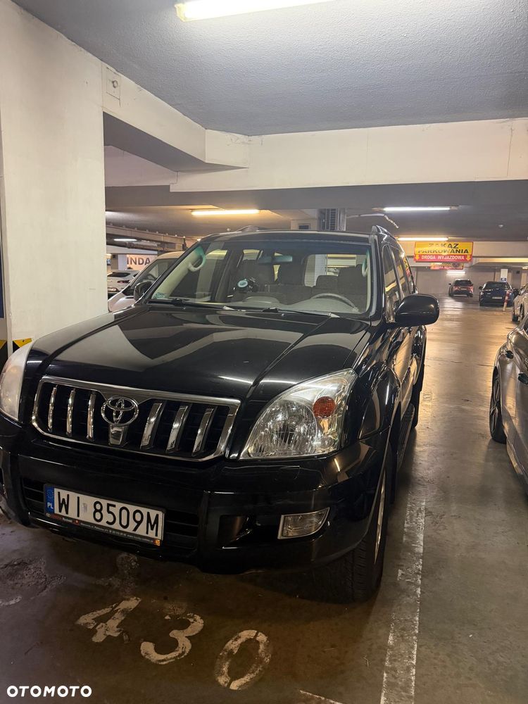 Toyota Land Cruiser - 2
