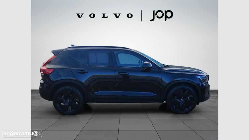 Volvo XC 40 2.0 B3 Black Edition - 7