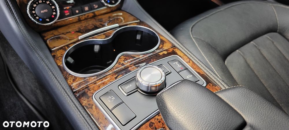 Mercedes-Benz CLS 500 4-Matic 7G-TRONIC - 20