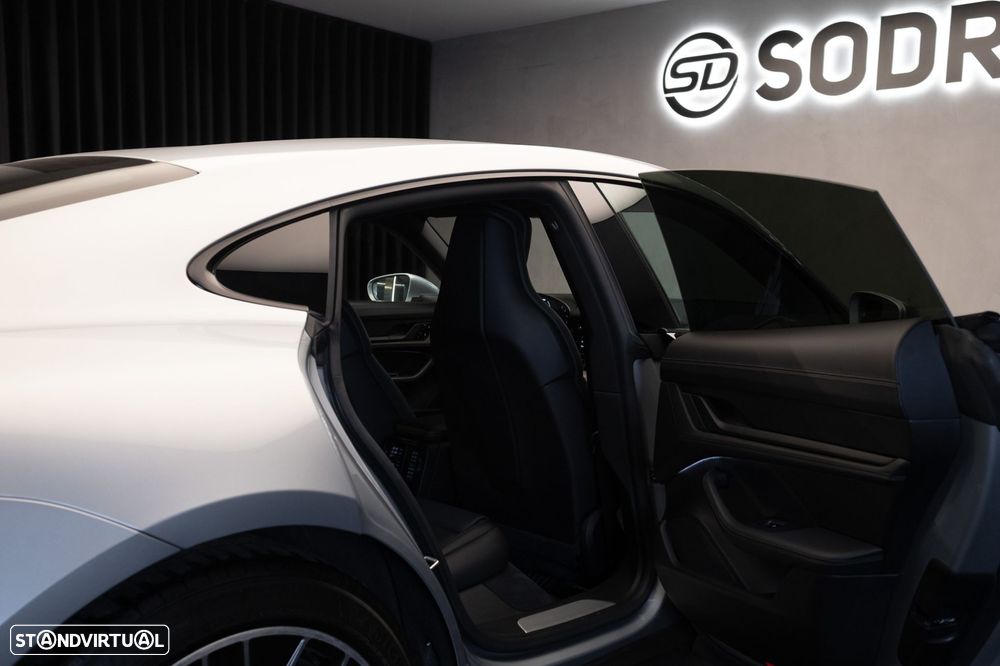 Porsche Taycan 4S Bateria Performance Plus - 15