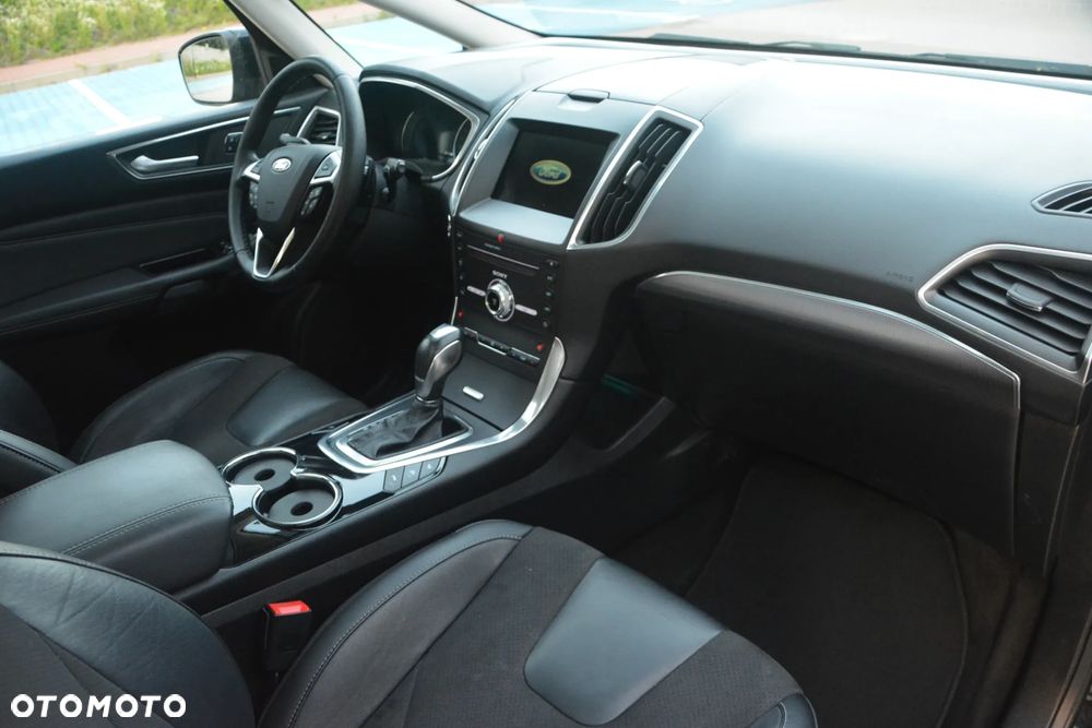 Ford S-Max 2.0 TDCi Titanium PowerShift - 26